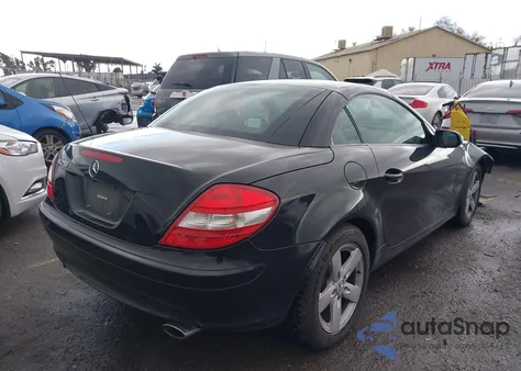 2006 Mercedes-Benz Slk 280 z USA, uszkodzony, nr VIN WDBWK54F26F075724
